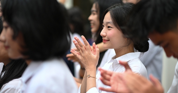 Nếu con đòi học ngành này, cha mẹ đừng cản vì 10 năm nữa, nó sẽ "hot nhất quả đất": Thế giới càng nhiều dữ liệu, ngành này càng giàu!