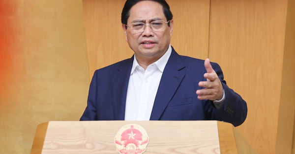 Thủ tướng chỉ đạo xử lý nghiêm cán bộ, sĩ quan "bảo kê" cho hàng giả