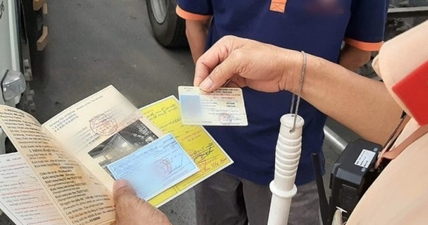 Chỉ trong 2 ngày, hơn 1200 chủ xe tại Hà Nội bị xử phạt theo Nghị định 168: Hơn 60 người sẽ bị tước giấy phép lái xe
