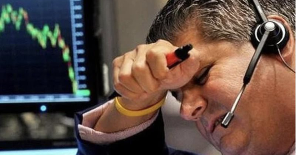 Phiên 5/6: Khối ngoại tiếp tục bán ròng gần 500 tỷ đồng, cổ phiếu nào bị "xả" mạnh nhất?