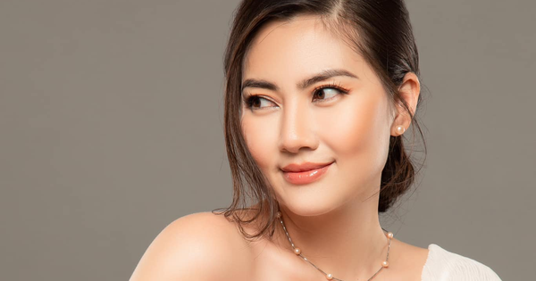 Vbiz có mỹ nhân càng ác càng hot rần rần, đóng 1 phim mà hốt nguyên rổ meme xài cả đời chưa hết