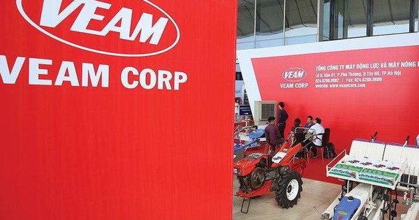 Công ty ô tô lớn nhất sàn chứng khoán muốn sản xuất đầu máy xe lửa, toa tàu, còi báo động: Cuộc chơi đường sắt cao tốc thêm tấp nập với DN nội