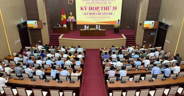 Quảng Ngãi điều động 40 cán bộ thuộc diện Ban Thường vụ Tỉnh ủy quản lý về làm lãnh đạo xã