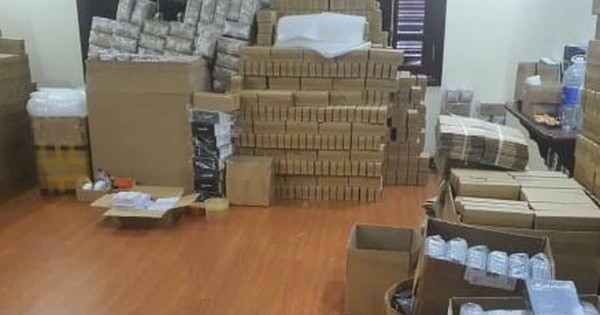 Phá đường dây buôn bán thiết bị điện tử giả Marshall, Omega, Orient trị giá 22 tỷ đồng