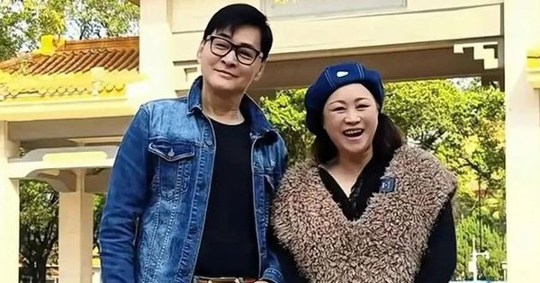 Nam diễn viên nổi tiếng một thời giờ cùng vợ bán chân gà kiếm sống