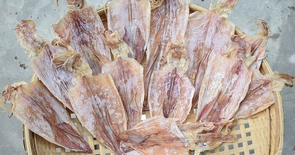 Đã chuyển khoản 110 triệu đồng mua 100kg mực nhưng người bán không cho nhận hàng, người đàn ông Hà Nội báo công an