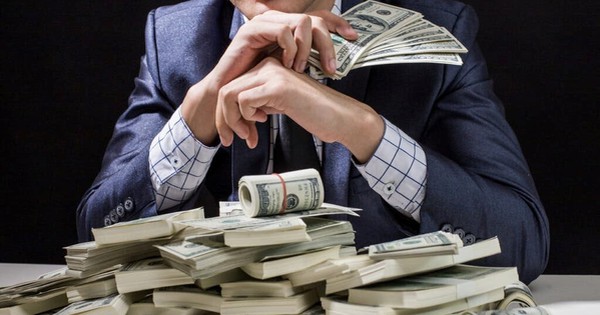 Bán hàng Trung Quốc không nhãn hiệu tại hơn 7.000 chi nhánh khắp thế giới, một công nhân thành tỷ phú nhờ chiến lược ‘đánh lừa thị giác’, sở hữu đến 2,4 tỷ USD