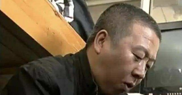Người đàn ông chi hơn 2,5 tỷ đồng mua bảo hiểm nhưng khi cha gặp "tai nạn" qua đời vì lại không được bồi thường, công ty bảo hiểm khẳng định: "Chúng tôi làm đúng theo hợp đồng"