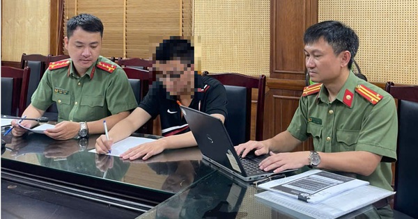 Khởi tố vụ án làm lộ bí mật nhà nước liên quan kỳ thi tốt nghiệp THPT 2025: Hé lộ chiêu trò của nam sinh ở Hà Nội