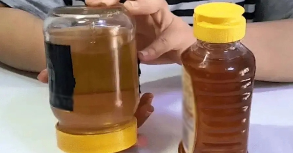Lật ngược chai mật ong là biết ngay thật hay giả? Có 6 mẹo chọn mật ong người bán mật ong giả không muốn bạn biết