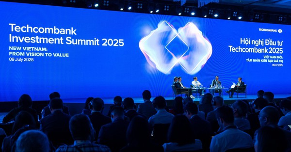 Hội nghị Đầu tư Techcombank 2025: Chính phủ, ngân hàng, doanh nghiệp và nhà đầu tư đồng lòng đưa Việt Nam tăng trưởng hai con số, bước vào kỷ nguyên vươn mình