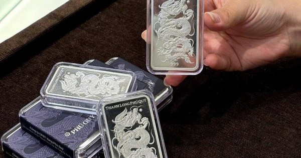 Giá bạc lại vượt đỉnh, tiến gần mốc 1,5 triệu/lượng