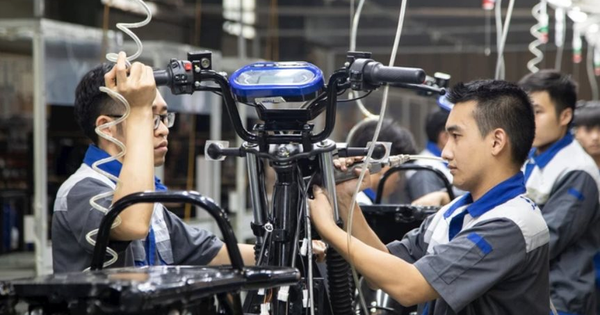 Startup Việt có sản phẩm được ví như 'iPhone của xe máy điện': Sở hữu 'máy bán pin' độc nhất, tài xế chạy 50km tốn chưa đến 16.000 đồng