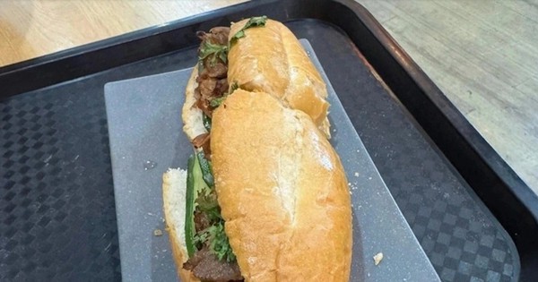 Hé lộ nguyên liệu "đặc biệt" trong chiếc bánh mì giá 208.000 đồng tại sân bay Nội Bài, giá đã niêm yết