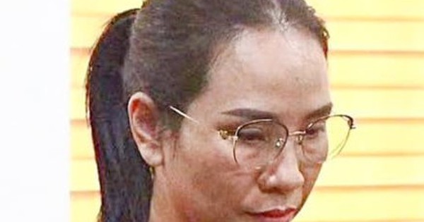Nữ kế toán trung tâm y tế lập khống hồ sơ mua thiết bị, chiếm đoạt nửa tỷ đồng