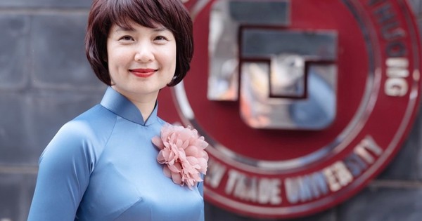 Cựu nữ sinh trở thành tân hiệu trưởng ĐH Ngoại thương, từng gây "bão" với bức thư gửi hàng triệu sĩ tử: "Một vùng biển lặng không tạo ra được thủy thủ giỏi"