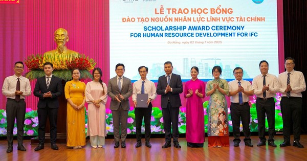 Đà Nẵng cử cán bộ đi đào tạo tại Trung tâm tài chính quốc tế Singapore