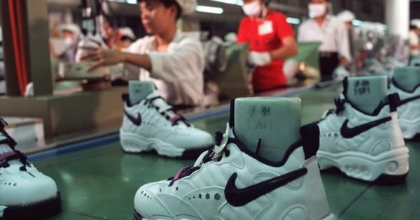 Doanh thu Nike 'bay mất' 10%, nửa triệu công nhân tại Việt Nam tiếp tục gia tăng 'quyền lực'