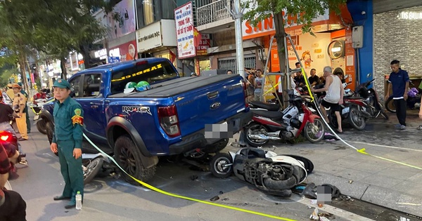 Vụ bán tải đâm liên hoàn ở phố Khâm Thiên: Tài xế vừa mua ô tô, lên xe nổ máy thì gây tai nạn