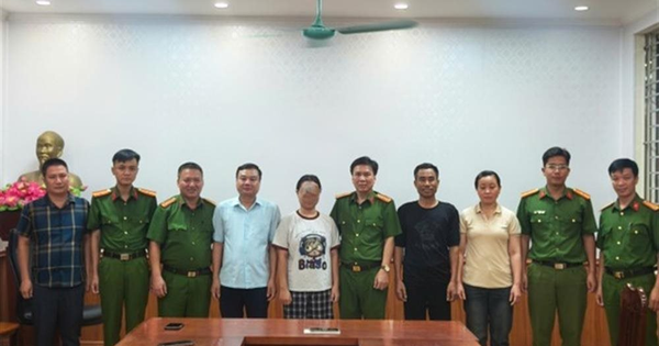 Bộ Công an cảnh báo chiêu ép nạn nhân thành lừa đảo rồi lừa chính người nhà chuyển khoản đúng 200 triệu đồng, người dân đặc biệt chú ý