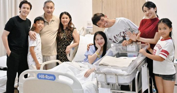 Khung hình quyền lực: 4 thế hệ nhà đại gia Nhựa Long Thành quây quần đón thành viên mới chào đời, trọn vẹn yêu thương