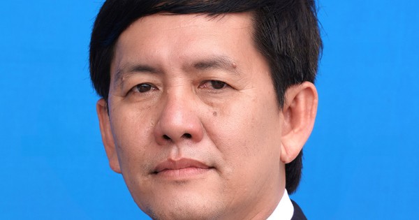 Chân dung tân giám đốc sở ở Cà Mau từng kinh qua 4 vị trí giám đốc sở