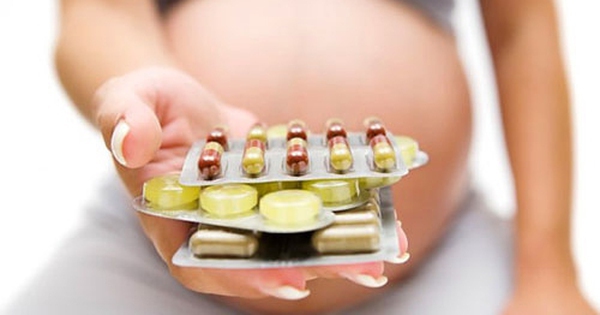 Danh sách nhiều loại siro ăn ngon trẻ nhỏ, men vi sinh, viên uống cho mẹ bầu... thu hồi hiệu lực giấy đăng ký công bố
