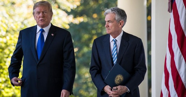 Ông Trump "đòi" Chủ tịch Fed từ chức ngay lập tức vì không giảm lãi suất
