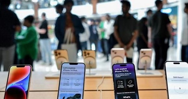 Foxconn rút kỹ sư, iPhone 17 gặp khó
