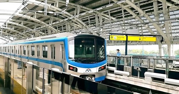 Một 'người quen' của tỷ phú Trần Đình Long muốn đầu tư nhà máy 850 triệu USD sản xuất pin lithium-ion, công nghệ liên quan đến tàu điện... tại Tp.HCM