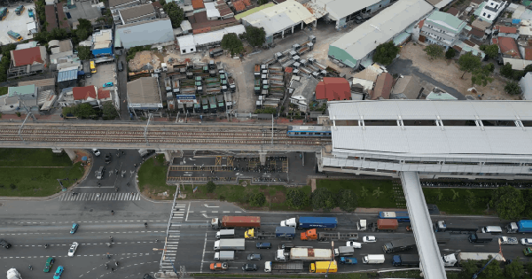Các "ông lớn" lần lượt đề xuất làm metro nghìn tỷ tại TP.HCM