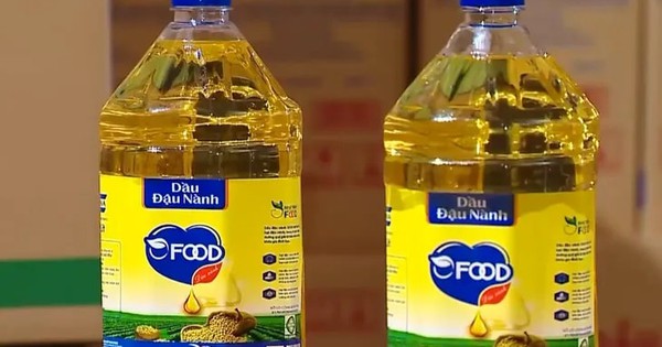 Bắt nữ giám đốc "phù phép" dầu ăn chăn nuôi thành cho người: Hé lộ mạng lưới doanh nghiệp dày đặc, nhưng khai thuế chỉ 5 người