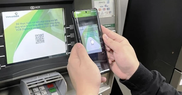 Nhận lương hưu, trợ cấp qua ATM có phải đóng thuế?
