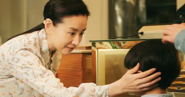 Thạc sĩ bỏ việc văn phòng đi làm "bảo mẫu nhà giàu", lương tới 1,3 tỷ đồng/năm: Giống như người nhà, nhưng mãi mãi là người ngoài