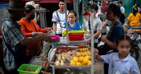 Một quốc gia đang gánh núi nợ “khổng lồ”, cao nhất Đông Nam Á