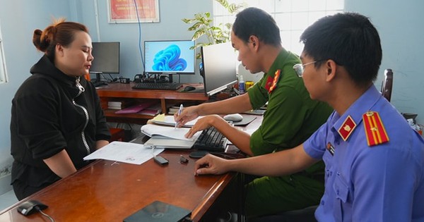 Nhận được 100 triệu đồng chuyển khoản nhầm, sau 8 tháng, người phụ nữ 1997 bị cấm đi khỏi nơi cư trú: Công an Đồng Tháp đang tiến hành điều tra