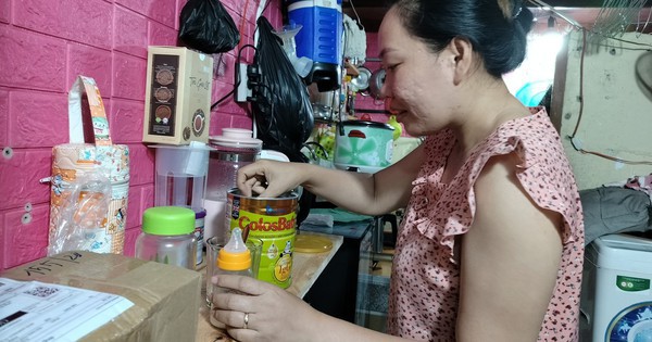Tiền lương thấp, công nhân trì hoãn kết hôn và sinh con