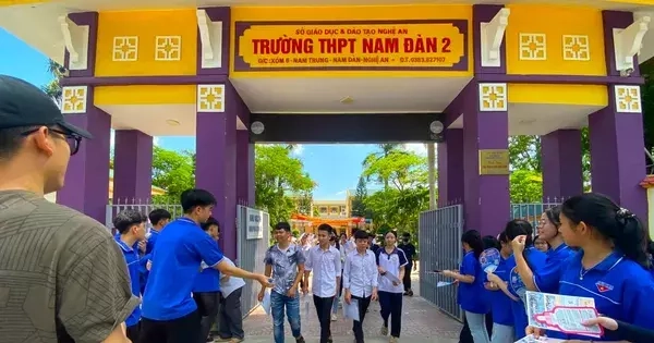 Sốc toàn tập: Lý do điểm chuẩn lớp 10 ở Nghệ An thấp chưa từng có