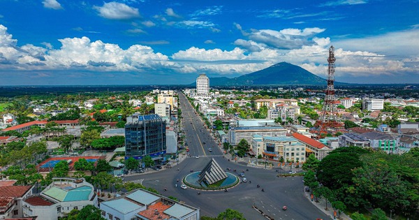 Tỉnh được "ông lớn" Vingroup, Sun Group...đổ về sắp tổ chức đấu giá đất trên đỉnh Núi Bà Đen làm dự án nghỉ dưỡng hơn 5.300 tỷ đồng