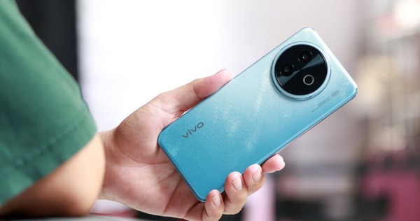 vivo Y39 5G giá gần 8 triệu - đang có những ưu đãi gì tại Thế Giới Di Động?