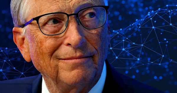 Nghe lời bạn thân, Bill Gates để mất cơ hội trở thành tỷ phú nghìn tỷ USD đầu tiên trên thế giới, bị chính cựu nhân viên Microsoft vượt mặt về tài sản