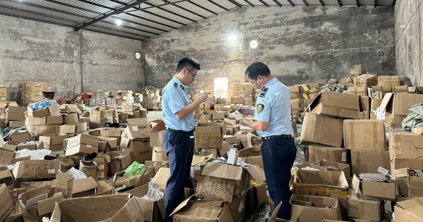Phát hiện kho hàng vi phạm "khủng", vận hành bằng phần mềm Trung Quốc