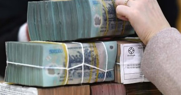 Chủ tịch doanh nghiệp Nhà nước có thể nhận mức lương 320 triệu đồng/tháng