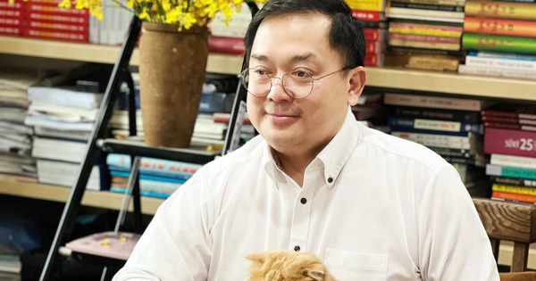 Loạt sếp lớn, nghệ sĩ, người hâm mộ gửi lời tiếc thương đến ông Hoàng Nam Tiến: "Hẹn gặp anh ở 1 kiếp khác..."