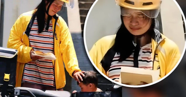 Nhói lòng người mẹ đặt con gái bị ung thư vào thùng giao hàng, rong ruổi dưới trời nắng 40 độ C để mưu sinh