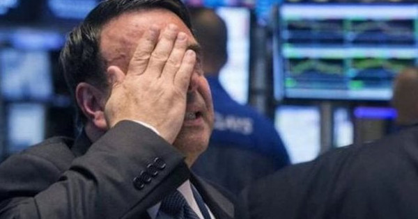 Phiên 15/8: Khối ngoại thẳng tay bán ròng hơn 3.000 tỷ đồng, nối dài chuỗi 7 phiên "xả hàng" liên tiếp