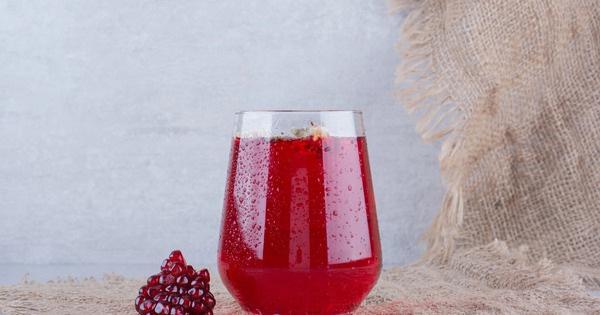 Loại đồ uống màu đỏ có thể "đánh bay" mỡ máu, ngừa đột quỵ, đau tim: Rất quen thuộc với người Việt