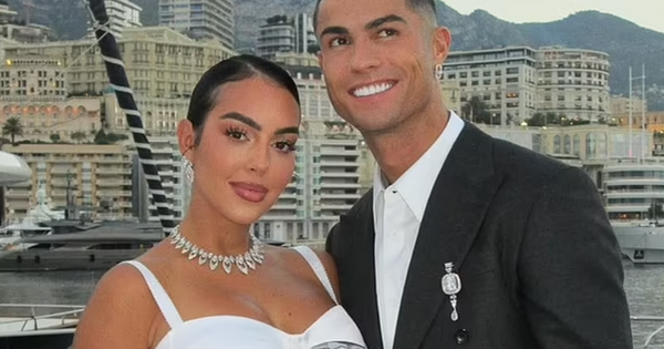 Lộ thời điểm Ronaldo làm đám cưới với Georgina sau màn cầu hôn bằng nhẫn kim cương 130 tỷ gây choáng