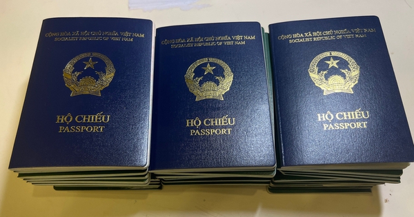 Bộ Công an đề xuất thêm 3 trường hợp mới bị thu hồi, hủy giá trị hộ chiếu