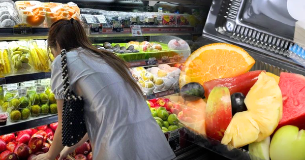 Xếp hàng 3 tiếng, chi 3-4 triệu/tháng để mua trái cây CẮT SẴN: Mình lười để người khác có cơ hội kiếm tiền?